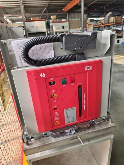 VCB Vakuum-Leistungsschalter 12KV 24KV 630A 1000A 1600A 2500A 3150A 4000A 5000A 6300A 50KA